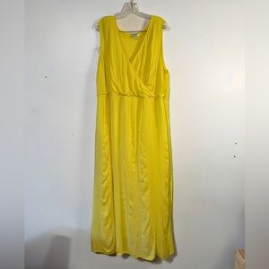 Old Navy Yellow Maxi Sundress Womens XXL V-Neck‎ Sleveless Lined One Side Slit